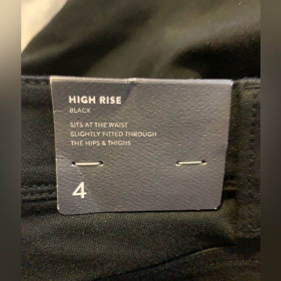 New High Rise Straight Leg Jeans - Picture 4 of 4
